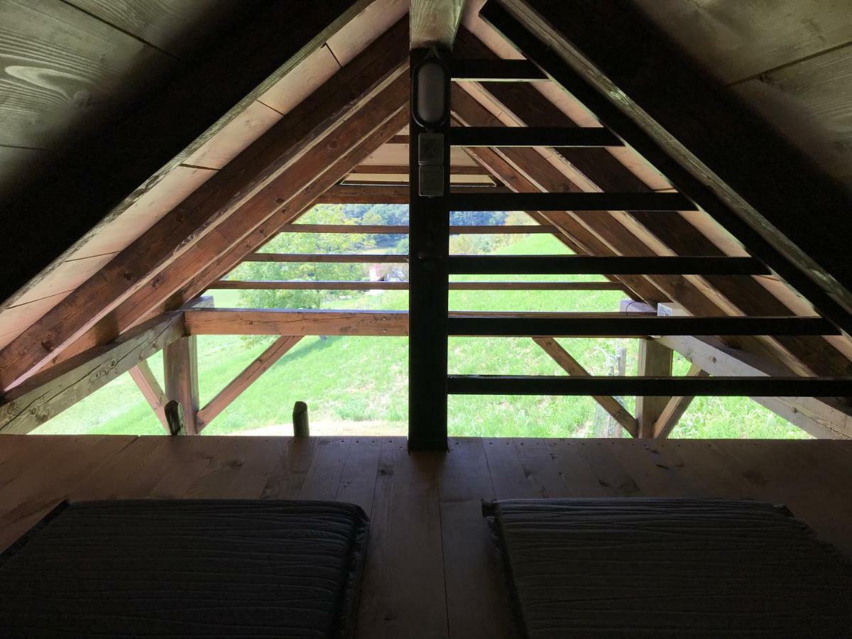 Wooden Hut At Tourist Farm Artisek Villa Store Exterior photo